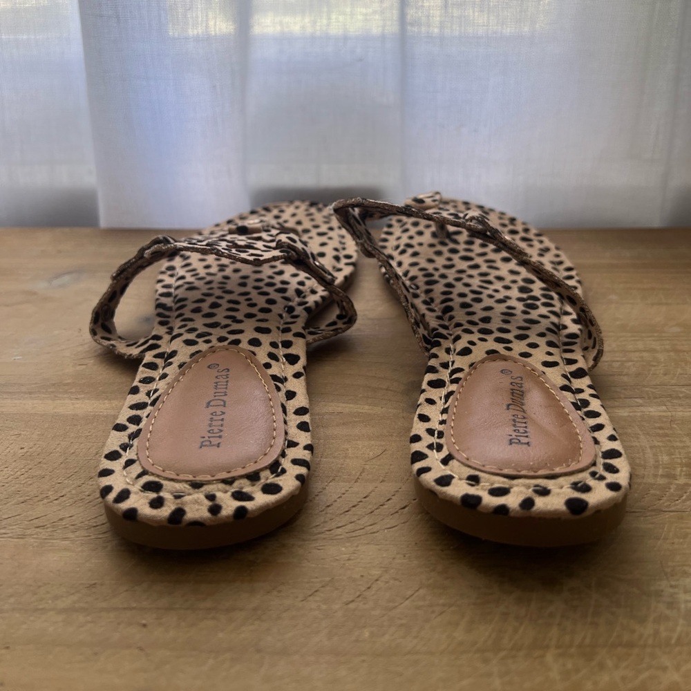 Pierre Dumas Cheetah Print Thong Slip on Sandal Size 6.5 - Picture 4 of 8